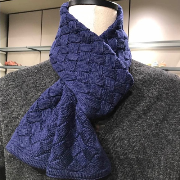 NWT Authentic Bottega Veneta 3D Knit Intriciato Wool Scarf 🧣 Navy - Picture 6 of 7